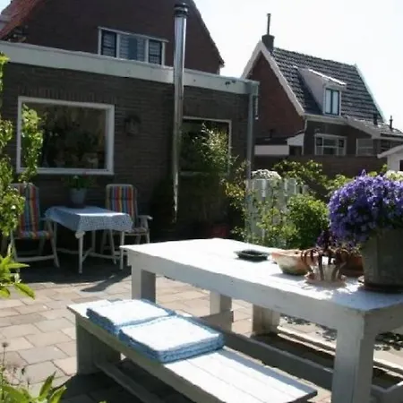 De Bollenschuur Egmond aan Zee