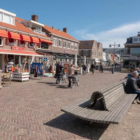 Holiday home De Bollenschuur Egmond aan Zee