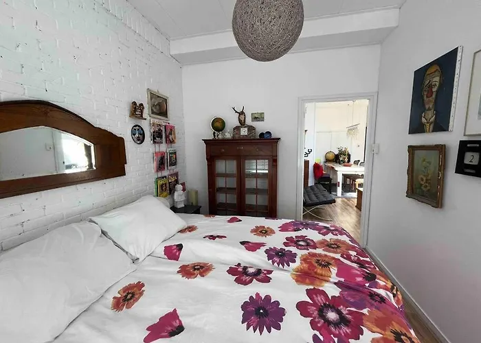 Holiday home De Bollenschuur *